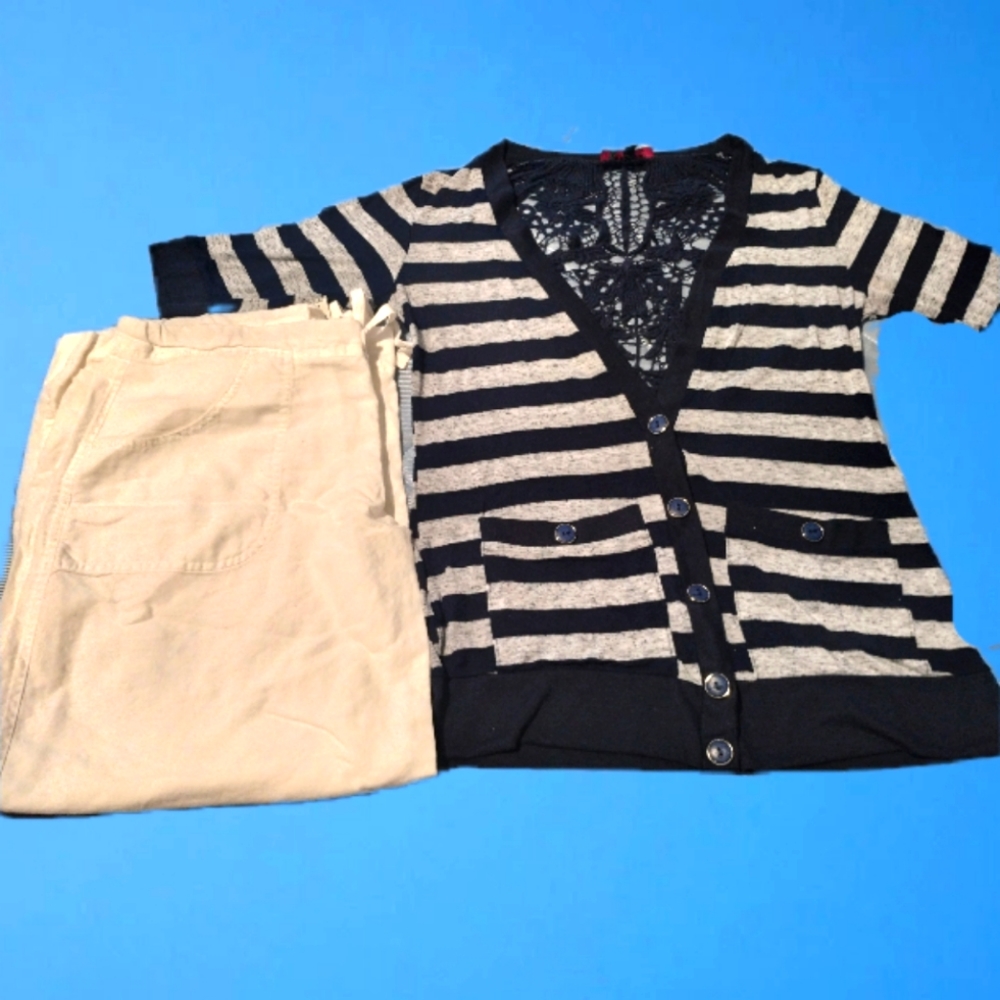 Studio Max White Capri Pants with Annabelle blue and gray striped top